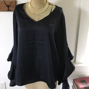 Ariat silky blouse with layered ruffled arm